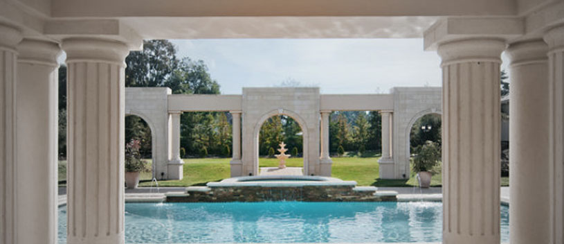 Arched Pool View