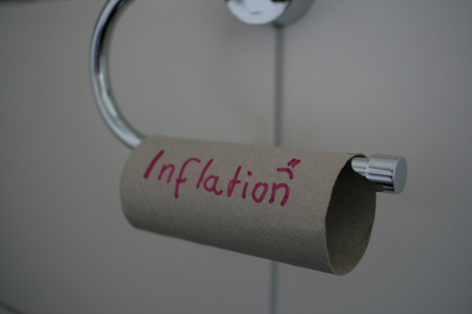 You are currently viewing How an Expert Can Help You Understand Inflation & Mortgage Rates